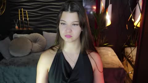 Snapshot of elizamild chatting on October 12, 1:37 pm Eliza online show from October 12, 1:37 pm
