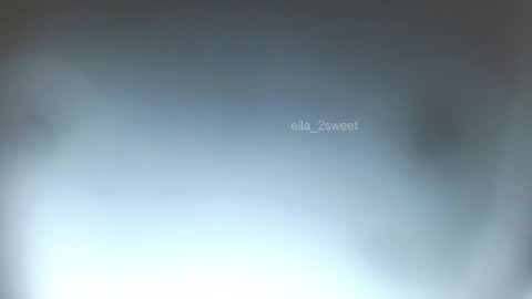 Snapshot of ella_2sweet chatting on October 6, 6:31 am Ella online show from October 6, 6:31 am