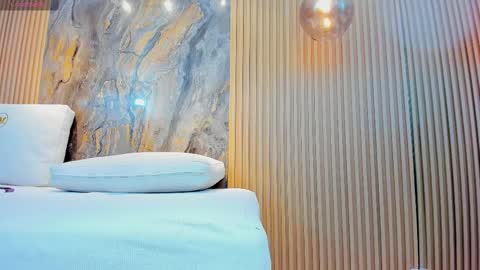 ella harper online show from February 28, 5:26 am