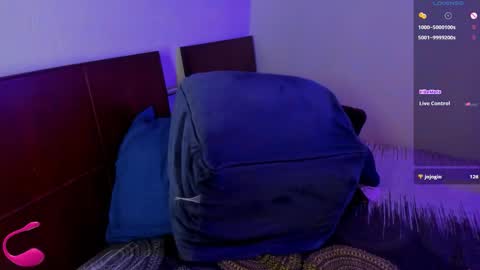 Ella and Harry online show from February 12, 2:26 am