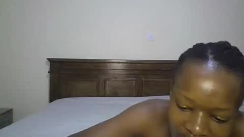 ella pervertt online show from February 21, 3:34 am