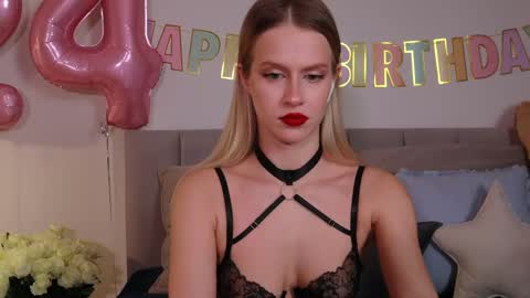 Ella online show from March 2, 8:07 pm