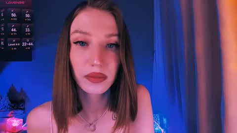 ellaamber online show from December 21, 2:07 am