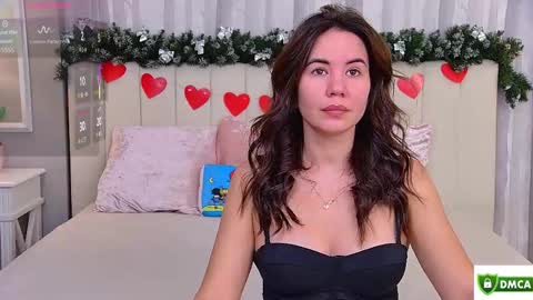 Ella online show from September 16, 4:15 am