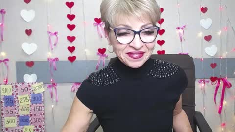 EllaBonito online show from February 19, 9:39 am