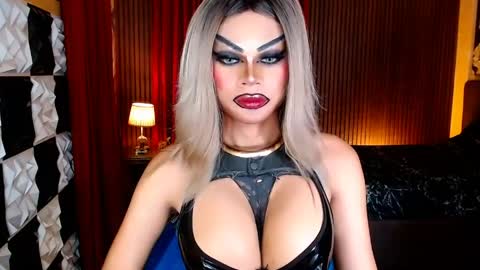 ellahemperialts online show from March 28, 8:38 am