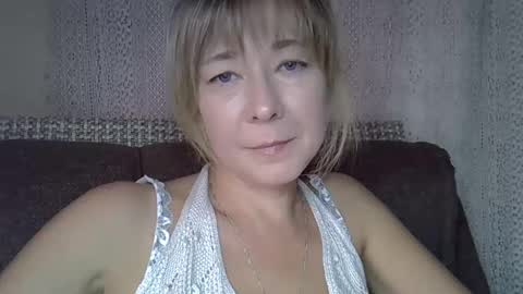 ellajohnsonx online show from October 12, 4:21 pm