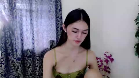 Snapshot of ellamiller69 chatting on September 15, 12:23 am ELLA online show from September 15, 12:23 am