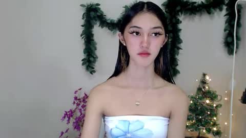 Snapshot of ellamiller69 chatting on September 9, 11:38 pm ELLA online show from September 9, 11:38 pm