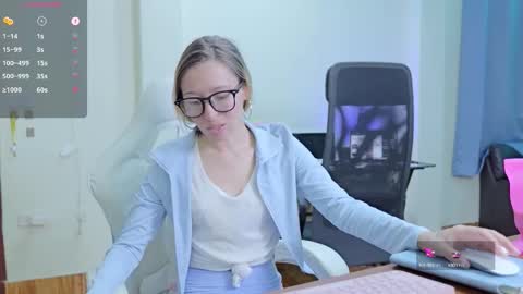 Snapshot of ellcrys chatting on September 26, 10:29 pm im Elsa lets go Subscribe to my OF and Youtube -35 online show from September 26, 10:29 pm