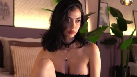 Elle Diane online show from September 17, 12:36 am