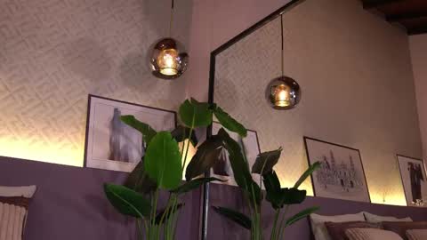 Elle Diane online show from March 4, 2:17 am