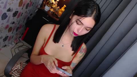 ellenawalter online show from January 6, 11:40 am