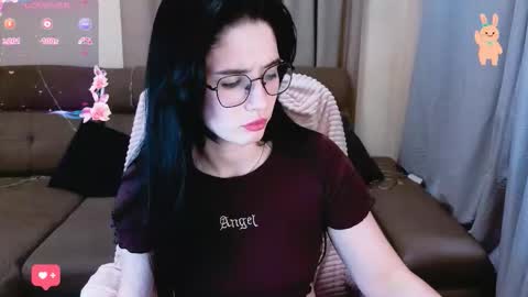 ellie_magic online show from March 13, 5:27 pm