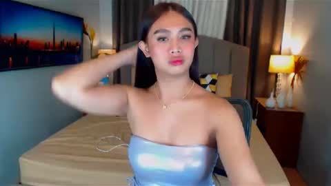 ellie online show from February 18, 1:55 pm