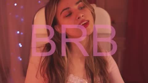 elliecutes online show from March 2, 2:19 am