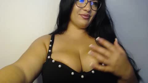 Snapshot of elly_denise chatting on September 17, 3:37 pm Denise online show from September 17, 3:37 pm