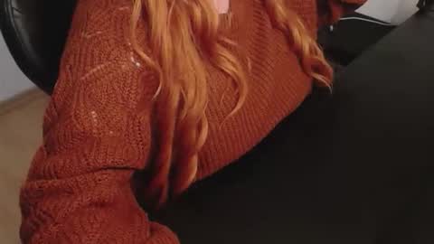 Elly online show from February 2, 3:52 pm