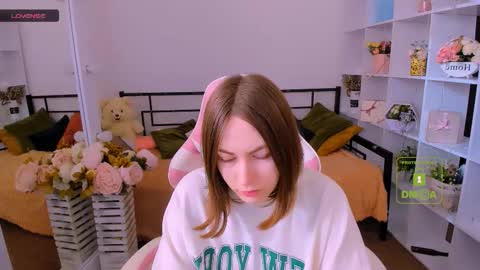 elma_lily online show from February 11, 7:34 am