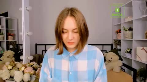 elma_lily online show from December 2, 6:56 am