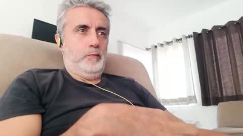 fer online show from January 31, 7:11 pm