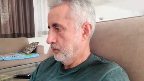 fer online show from February 20, 6:54 pm