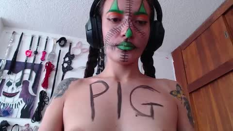 Chelsea  Please help me to reach 100 thumbs up online show from February 1, 8:47 pm