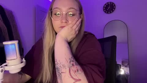 Katie online show from May 6, 2:01 pm