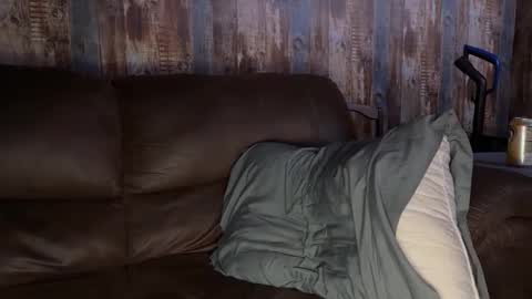 Els9 online show from November 28, 5:48 am