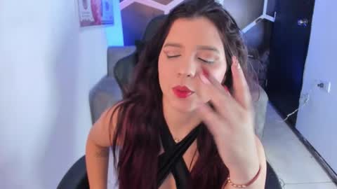 Elsa online show from September 12, 1:35 pm