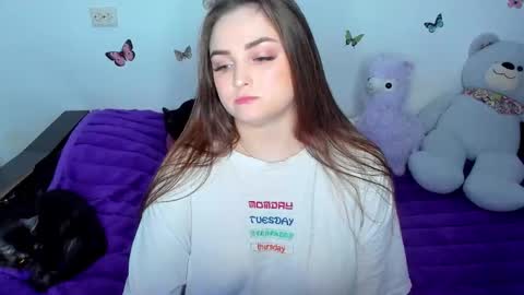 Elsa online show from November 9, 10:45 pm