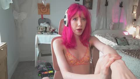 ELS online show from April 16, 10:12 pm