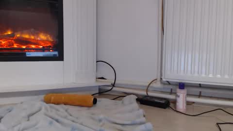 Snapshot of elssa_rush chatting on October 8, 6:14 pm elssa_rush online show from October 8, 6:14 pm