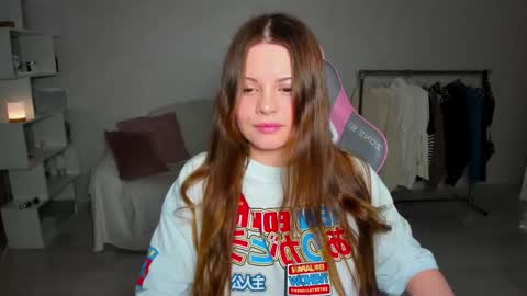 Luna online show from December 5, 7:22 pm