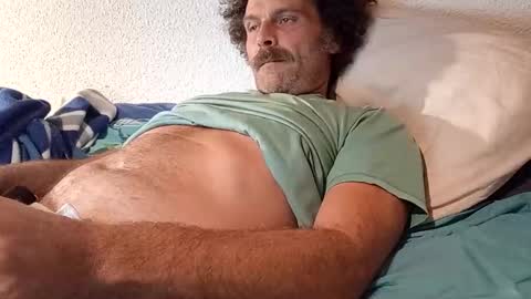 elyjahoye online show from September 25, 9:44 pm