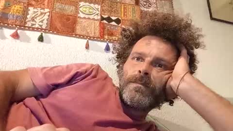 elyjahoye online show from September 21, 6:01 pm