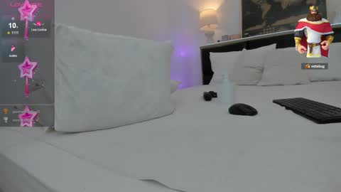 Snapshot of elysiastorm chatting on October 2, 4:22 am Elysia Storm online show from October 2, 4:22 am