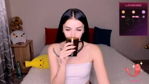 ema_grasie online show from December 20, 8:49 am