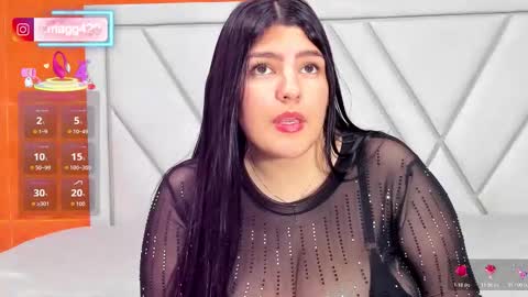 ema_grey1 online show from November 4, 5:58 pm