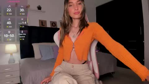 Snapshot of ema_porcaroli chatting on September 27, 8:50 pm Ema online show from September 27, 8:50 pm