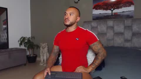 Snapshot of emanuelspencer chatting on March 5, 7:06 pm emanuelspencer online show from March 5, 7:06 pm