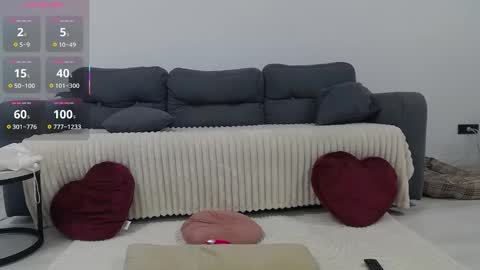 emawil online show from December 4, 3:11 pm