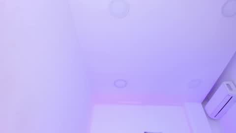 emelie_89 online show from March 3, 3:22 pm