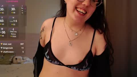 Emi online show from February 28, 11:25 am