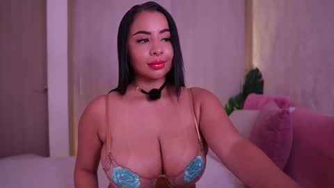    online show from November 12, 6:21 pm