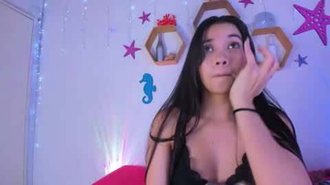 Snapshot of emiily_parkerr chatting on October 14, 2:58 am Emily online show from October 14, 2:58 am