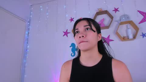 Snapshot of emiily_parkerr chatting on September 17, 3:10 am Emily online show from September 17, 3:10 am