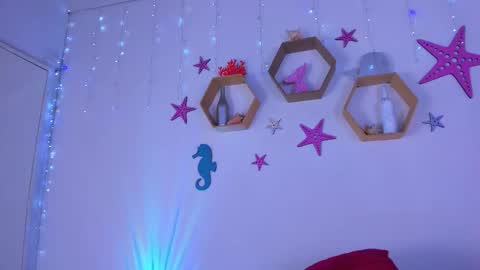 Snapshot of emiily_parkerr chatting on September 30, 3:06 am Emily online show from September 30, 3:06 am