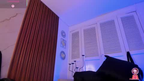   online show from February 4, 5:00 am