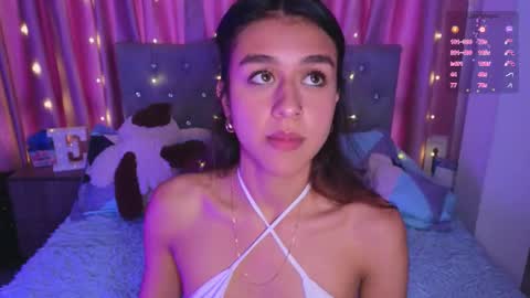 Snapshot of emiiscoot_1 chatting on September 12, 9:06 pm Emily online show from September 12, 9:06 pm
